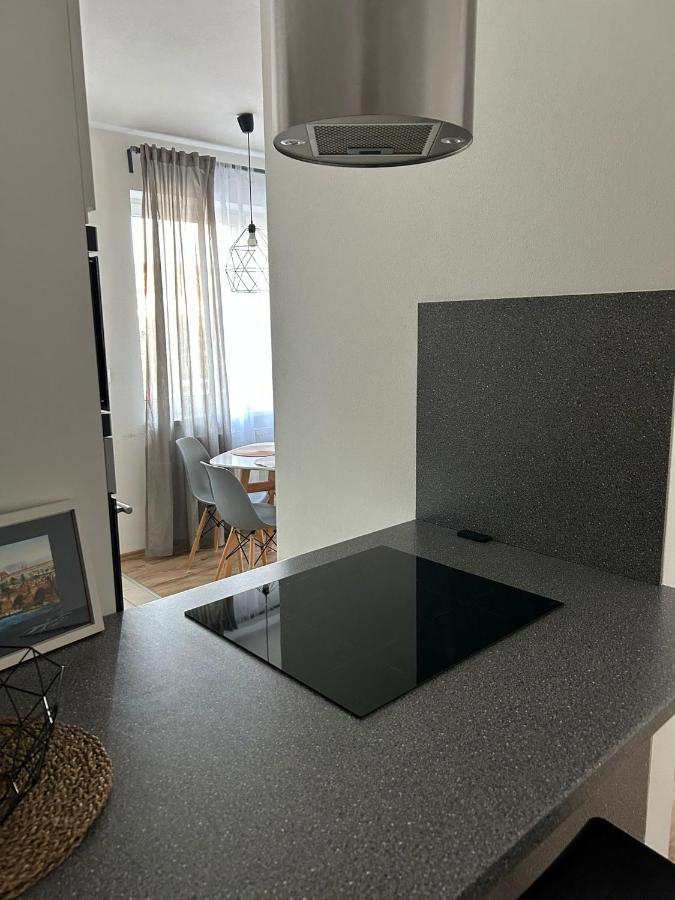 Apartman "Dunaj" Private Parking - Klimatizacia Šamorín Екстериор снимка